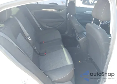 2018 Buick Regal Sportback Preferred from USA, damaged, VIN W04GL6SX2J1055347